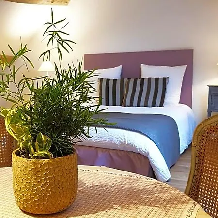 Bed & Breakfast Le Champ De L'eau