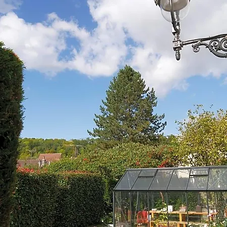 Bed & Breakfast Le Champ De L'eau 3*