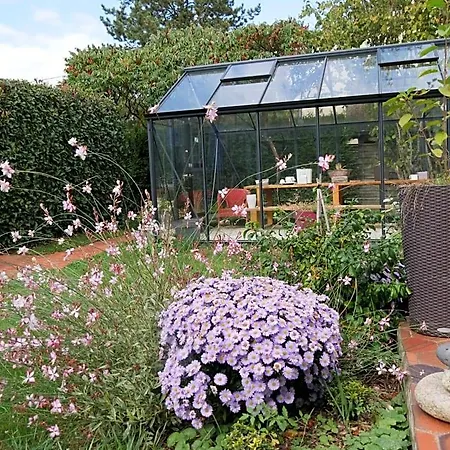 Le Champ De L'eau Bed & Breakfast Crecy-la-Chapelle