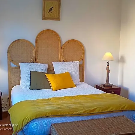 Le Champ De L'eau Bed & Breakfast 3*