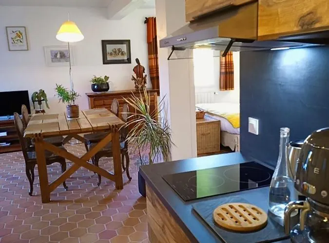 Bed & Breakfast Le Champ De L'eau Crecy-la-Chapelle