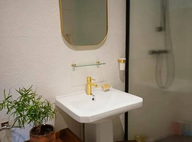 Le Champ De L'eau Bed & Breakfast